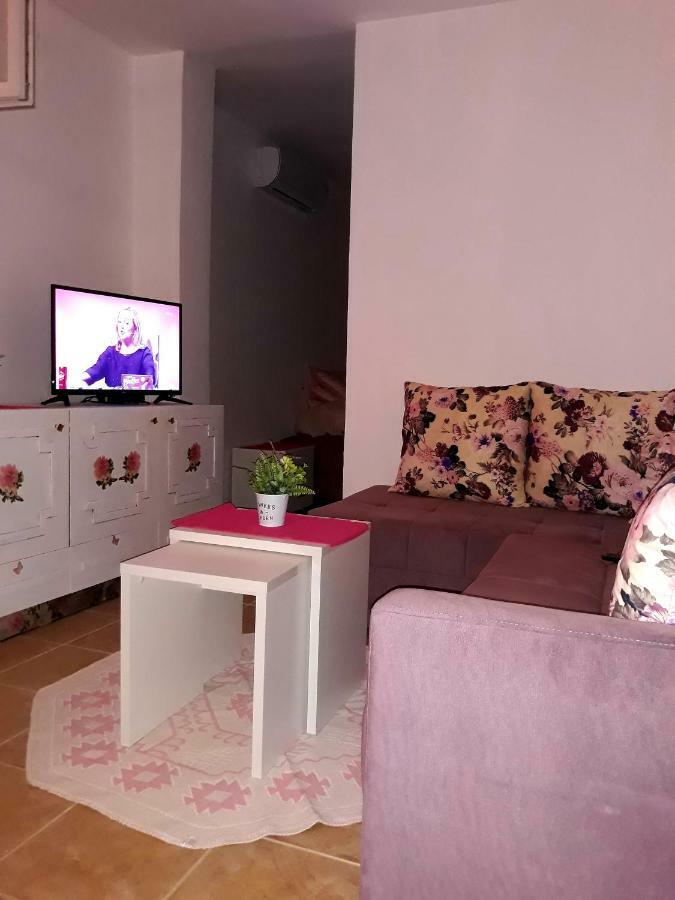 Apartman Tatjana Sutomore Bagian luar foto